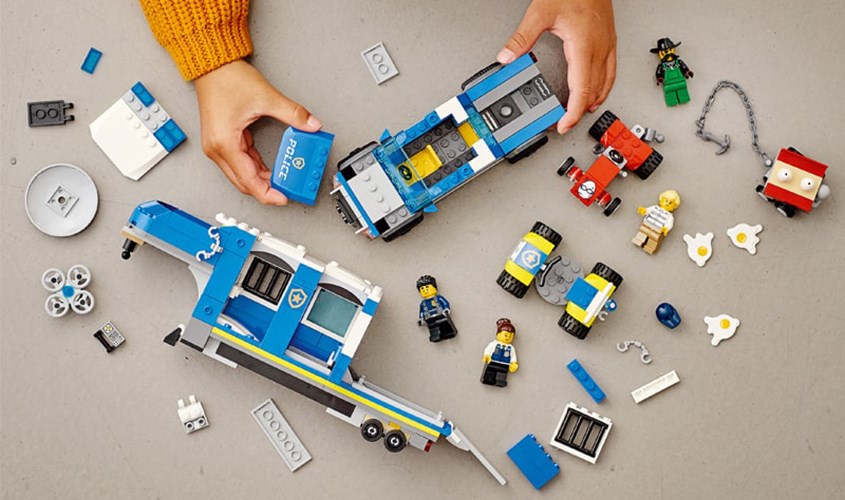 Đồ chơi lắp ráp trạm cảnh sát lưu động Lego 60315